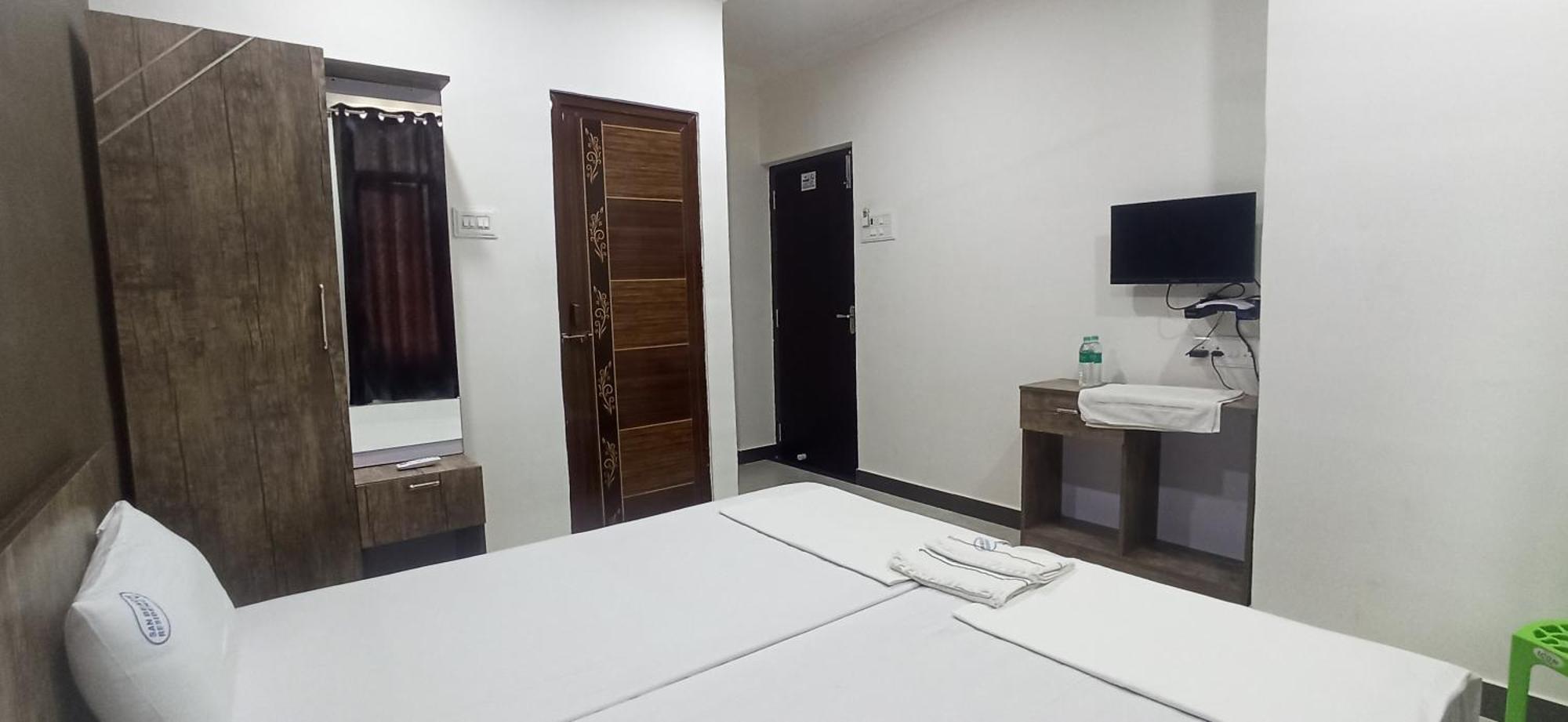 San Beach Residency Karaikal Exterior photo